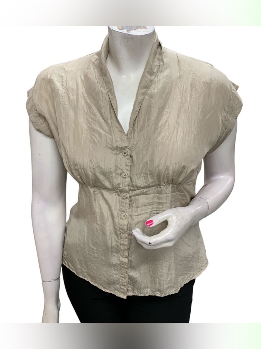 Coupe 100 % Silk Cream Short-Sleeve Button-Front Blouse with Gathered Waist S12